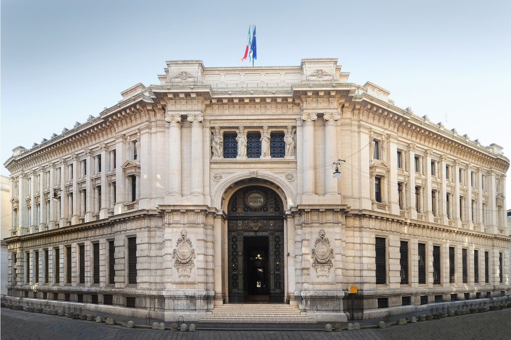 cropped-Банка_на_Италија-1.jpg